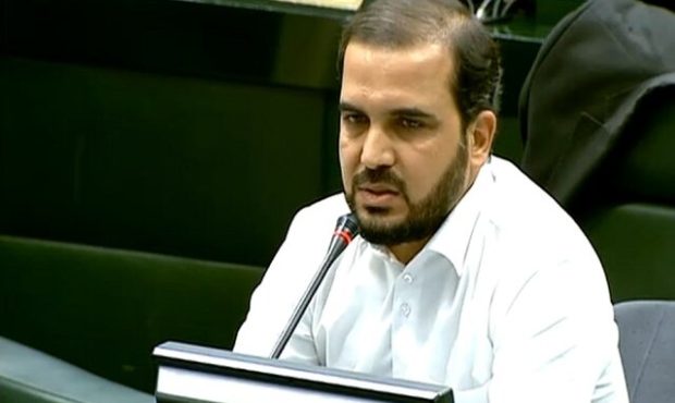 یوسفی: قالیباف و جلیلی ائتلاف کنند یوسفی: قالیباف و جلیلی ائتلاف کنند