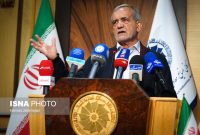 پزشکیان در شهریار: عده‌ای فکر نکنند عقل کل هستند، مملکت مال همه است