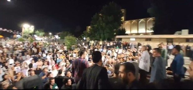 پزشکیان: باید با مردم صادق و منصف بود پزشکیان: باید با مردم صادق و منصف بود