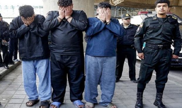 صدور حکم متهمان پرونده سرقت مسلحانه در بزرگراه صدر صدور حکم متهمان پرونده سرقت مسلحانه در بزرگراه صدر