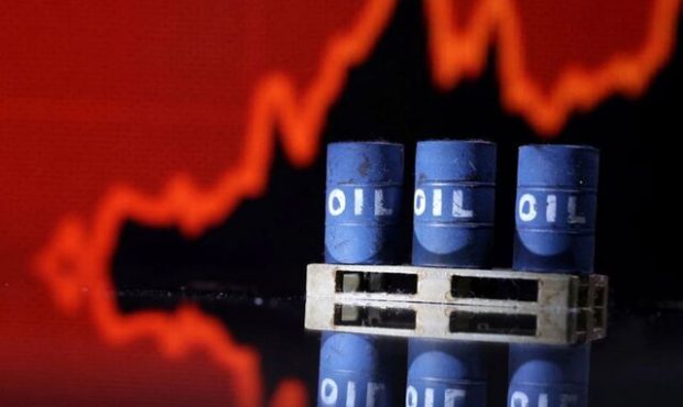 قیمت نفت از صعود بازماند قیمت نفت از صعود بازماند