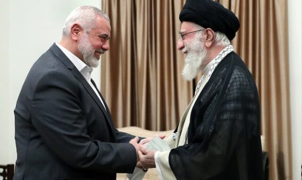 پیام رهبر انقلاب در پی شهادت اسماعیل هنیه پیام رهبر انقلاب در پی شهادت اسماعیل هنیه