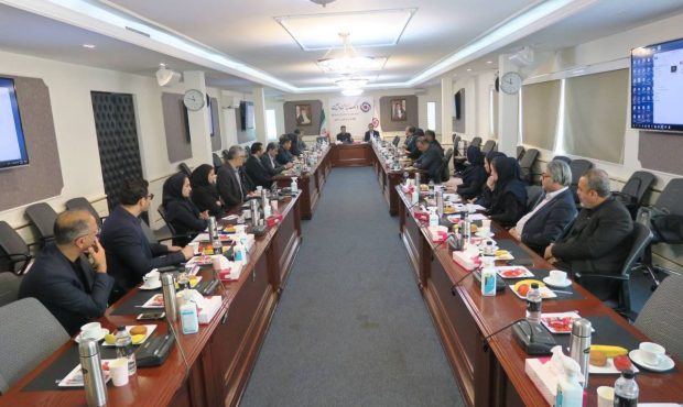 برگزاری جلسه ماهانه شعب شرق استان تهران بانک ایران زمین برگزاری جلسه ماهانه شعب شرق استان تهران بانک ایران زمین