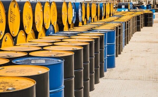قیمت جهانی نفت امروز ۵ شهریور؛ برنت ۷۹ دلار و ۵۰ سنت شد قیمت جهانی نفت امروز ۵ شهریور؛ برنت ۷۹ دلار و ۵۰ سنت شد
