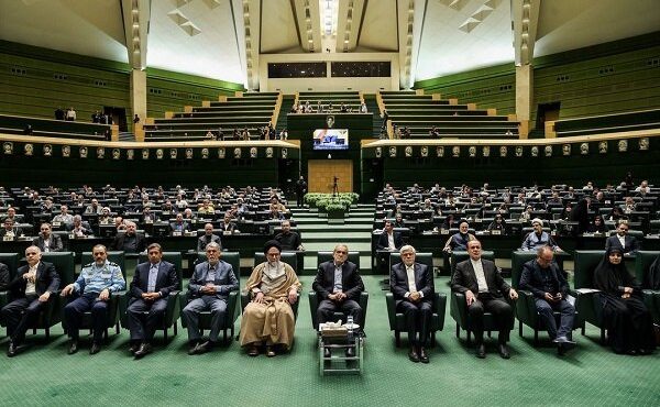 مجلس بررسی صلاحیت ۱۹ وزیر پیشنهادی را به پایان رساند مجلس بررسی صلاحیت ۱۹ وزیر پیشنهادی را به پایان رساند