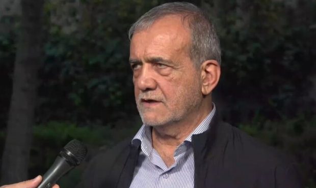 مشکلات اقتصادی کشور از مهمترین موضوعات مطروحه با رهبر انقلاب بود مشکلات اقتصادی کشور از مهمترین موضوعات مطروحه با رهبر انقلاب بود