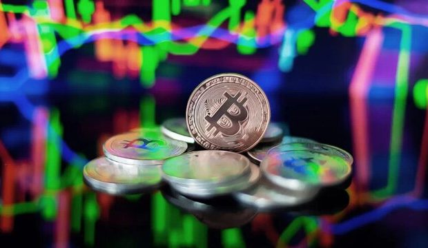 چند گزینه در مقابل بیتکوین قرار دارد؟ چند گزینه در مقابل بیتکوین قرار دارد؟