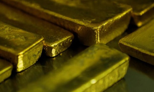 طلای جهانی از دلار عقب ماند طلای جهانی از دلار عقب ماند