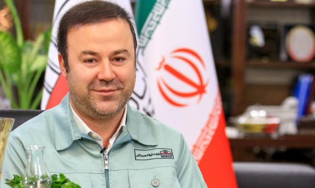 پیام مدیرعامل فولاد هرمزگان به مناسبت فرا رسیدن سیزدهمین سالروز افتتاحیه شرکت پیام مدیرعامل فولاد هرمزگان به مناسبت فرا رسیدن سیزدهمین سالروز افتتاحیه شرکت