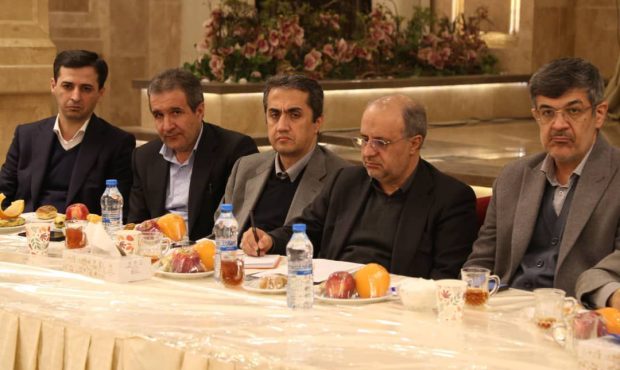 مهندس آقاجانلو: امکان بهره مندی از حقوق دولتی برای توسعه زیرساخت های معدنی مهندس آقاجانلو: امکان بهره مندی از حقوق دولتی برای توسعه زیرساخت های معدنی
